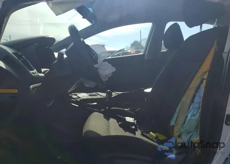 2017 Kia Forte Lx z USA, uszkodzony, nr VIN 3KPFK4A7XHE066467